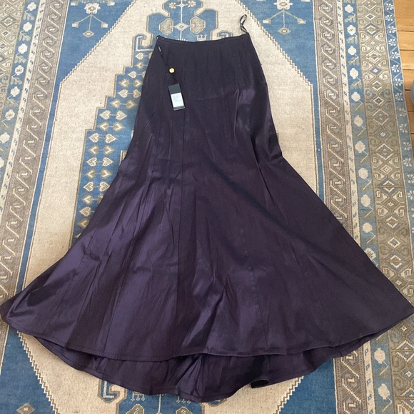 Tadashi Shoji Skirt in Plum - Picture 8 of 8